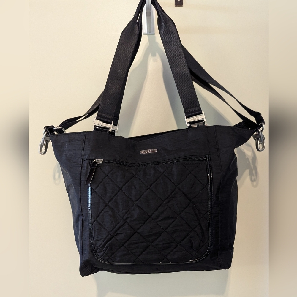 Baggalini Crossbody Tote Bag Laptop  Purse   Black Travel Carry on Wristlet